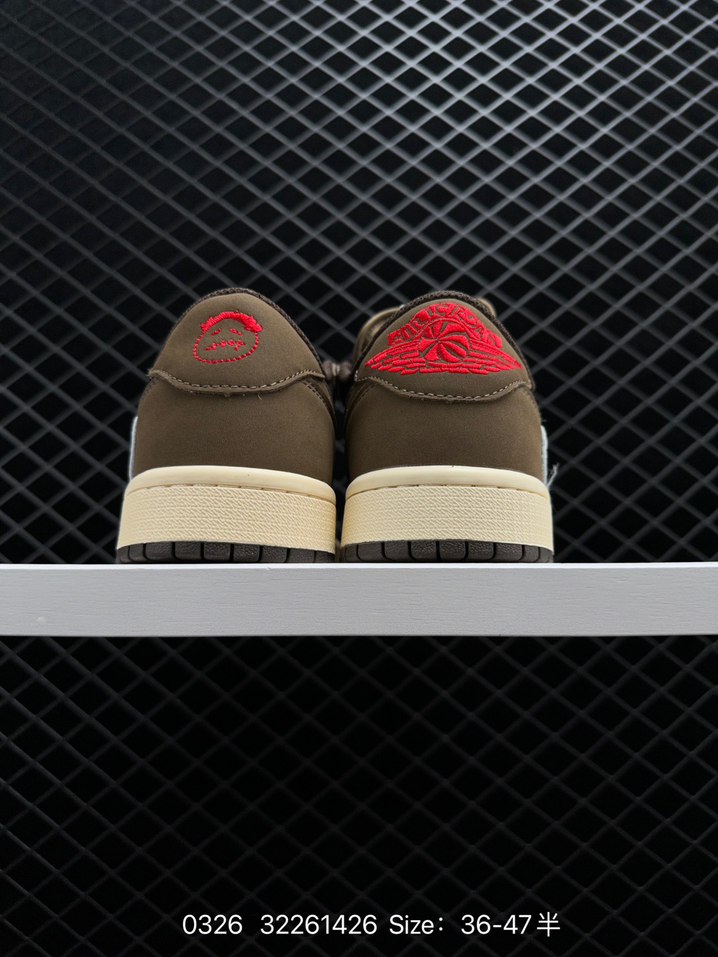 Travis Scott x Air Jordan 1 Low AJ1